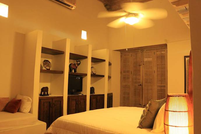 Imagen de la habitación del Hotel Casa la Tablada. Foto 15