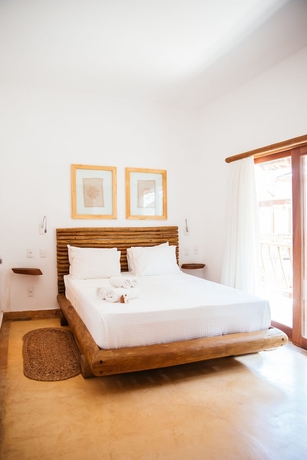 Imagen de la habitación del Hotel CasaLô. Foto 17