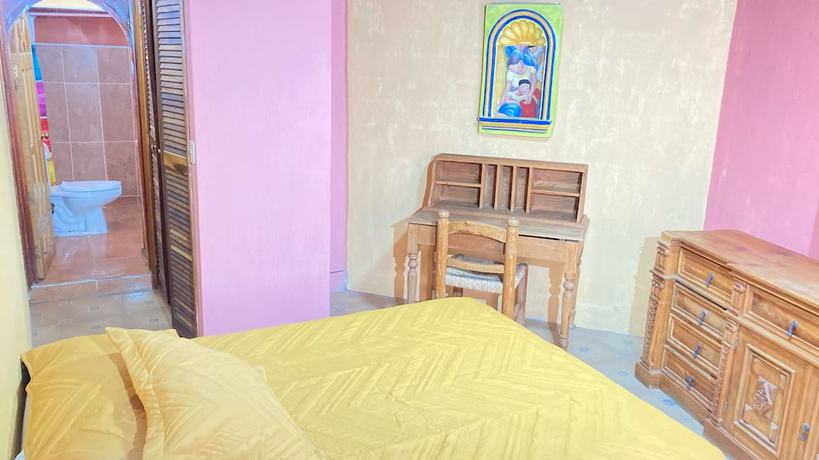 Imagen de la habitación del Hotel CasaMia. Foto 13