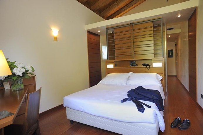 Imagen de la habitación del Hotel Casaalbergo La Rocca. Foto 5