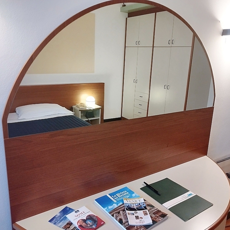 Imagen de la habitación del Hotel Casaalbergo La Rocca. Foto 8