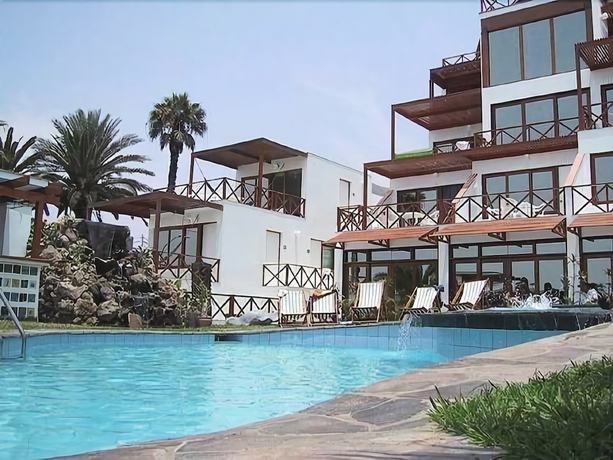 Imagen de la piscina del Hotel Casabarco Punta Hermosa - Hostel. Foto 20