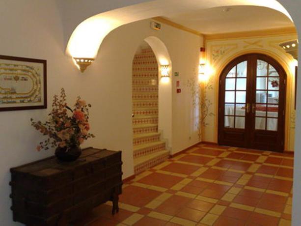 Imagen de los interiores del Hotel Casabela. Foto 17