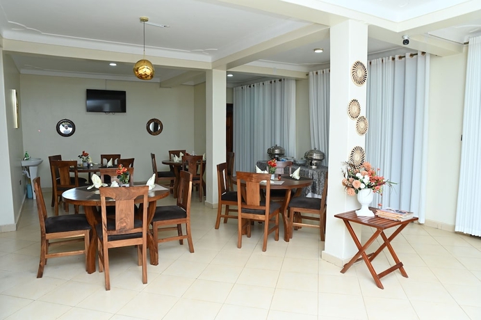 Imagen del bar/restaurante del Hotel Casabella, Entebbe. Foto 3
