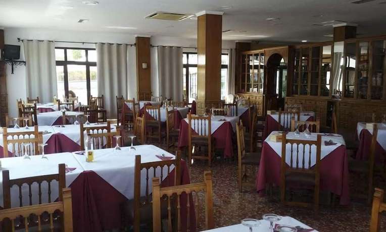 Imagen del bar/restaurante del Hotel Casabermeja. Foto 6