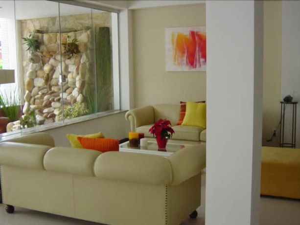 Imagen de los interiores del Hotel Casablanca, &Aacute;guas de Lind&oacute;ia. Foto 17