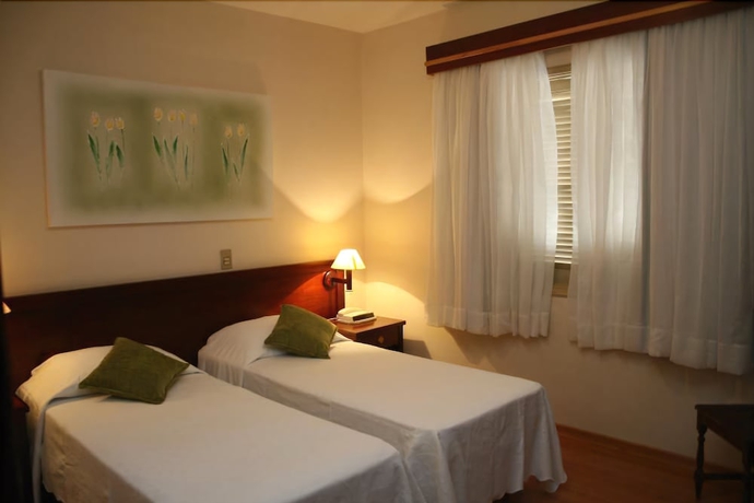 Imagen de la habitación del Hotel Casablanca, &Aacute;guas de Lind&oacute;ia. Foto 6