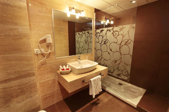 Imagen de la habitación del Hotel Casablanca, Almu&ntilde;&eacute;car. Foto 5