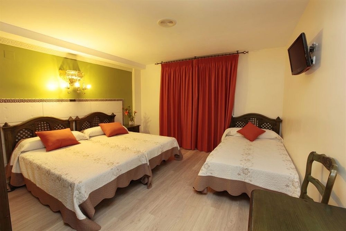 Imagen de la habitación del Hotel Casablanca, Almu&ntilde;&eacute;car. Foto 10