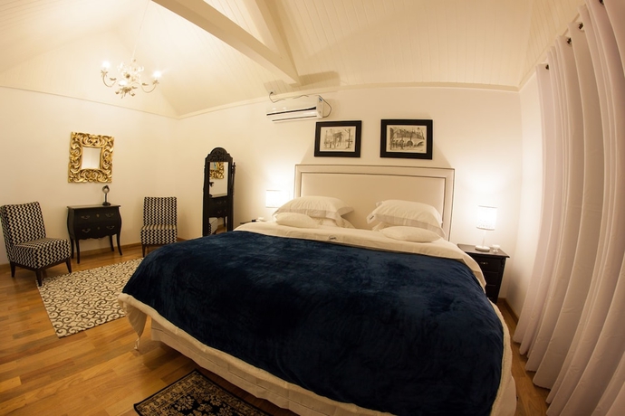 Imagen de la habitación del Hotel Casablanca Boutique, Campos do Jordao. Foto 7