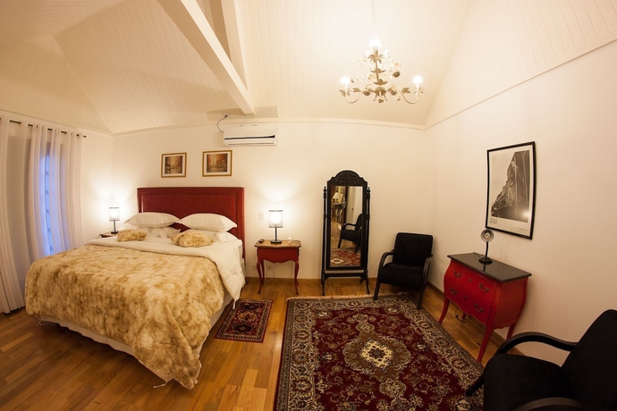 Imagen de la habitación del Hotel Casablanca Boutique, Campos do Jordao. Foto 9