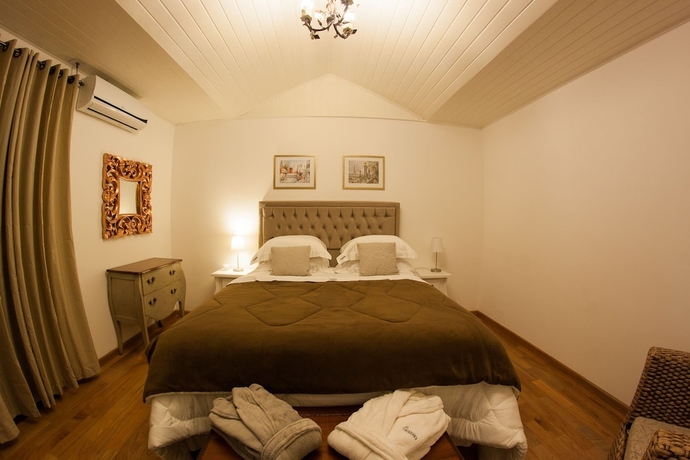Imagen de la habitación del Hotel Casablanca Boutique, Campos do Jordao. Foto 13