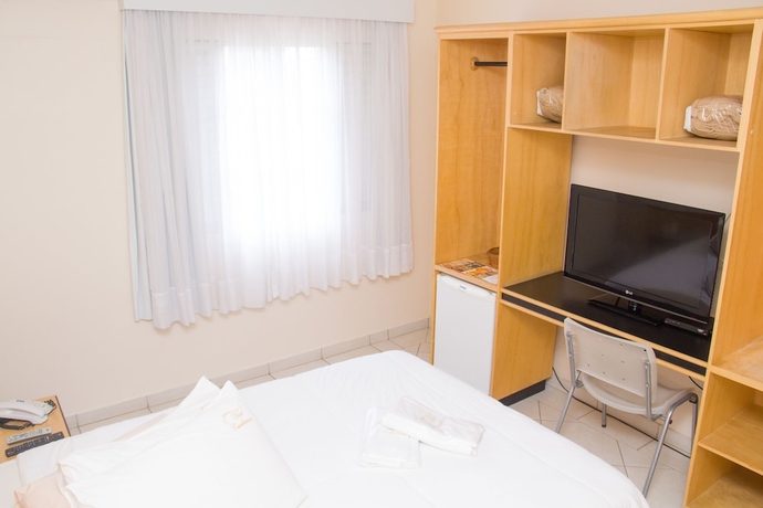 Imagen de la habitación del Hotel Casablanca, Campinas. Foto 3