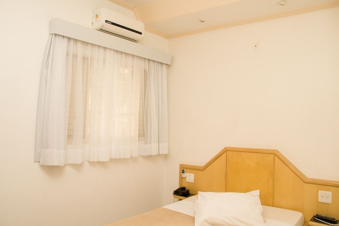 Imagen de la habitación del Hotel Casablanca, Campinas. Foto 5