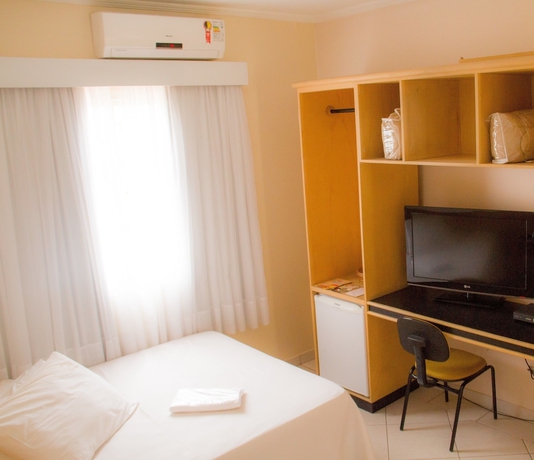 Imagen de la habitación del Hotel Casablanca, Campinas. Foto 9
