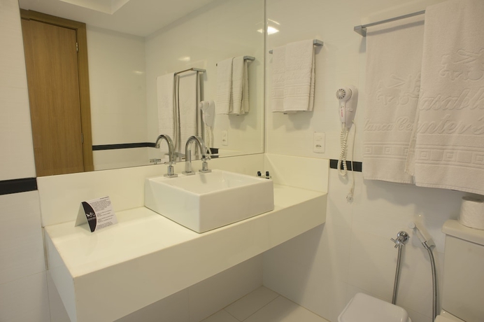 Imagen de la habitación del Hotel Casablanca Center. Foto 13