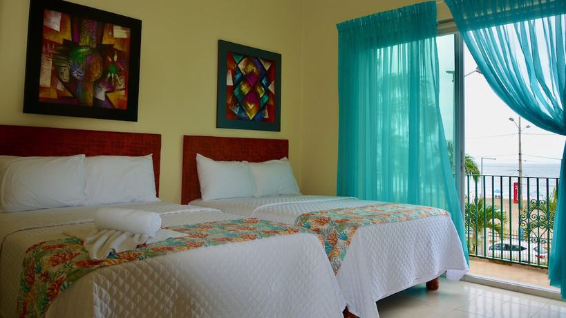 Imagen de la habitación del Hotel Casablanca Chipipe. Foto 12