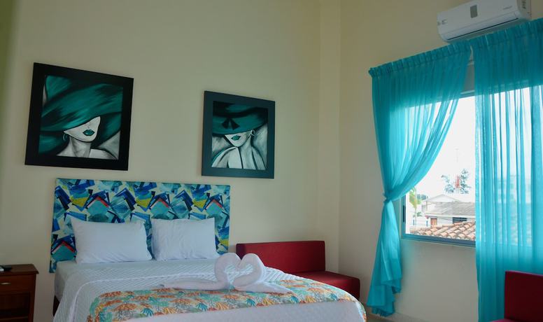 Imagen de la habitación del Hotel Casablanca Chipipe. Foto 16