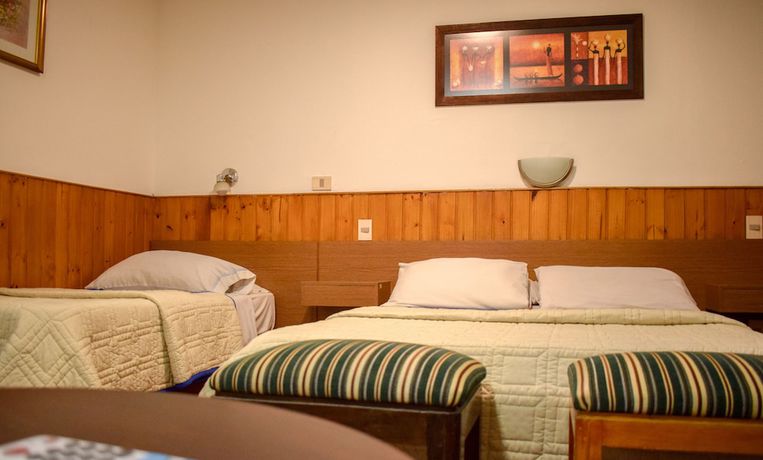 Imagen de la habitación del Hotel Casablanca, Montevideo. Foto 12