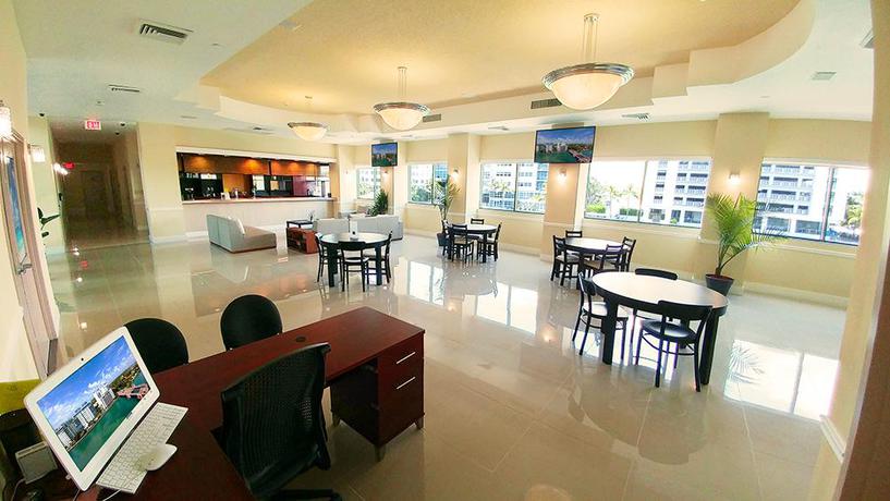 Imagen general del Hotel Casablanca On The Ocean West Tower. Foto 6