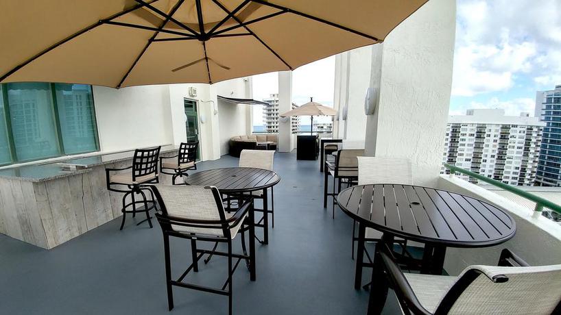 Imagen general del Hotel Casablanca On The Ocean West Tower. Foto 7