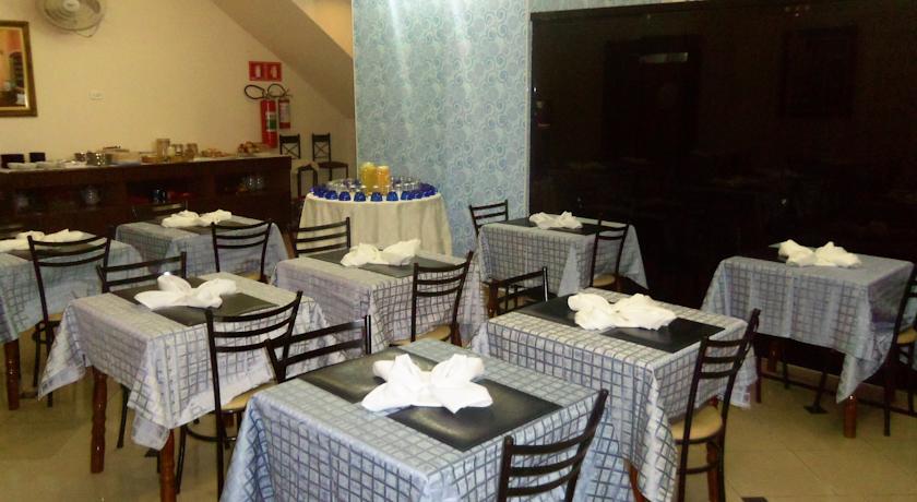 Imagen general del Hotel Casablanca, Osasco. Foto 4