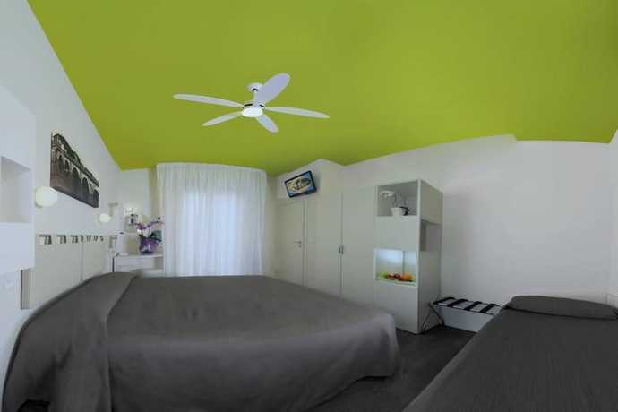 Imagen de la habitación del Hotel Casablanca, Rimini. Foto 9