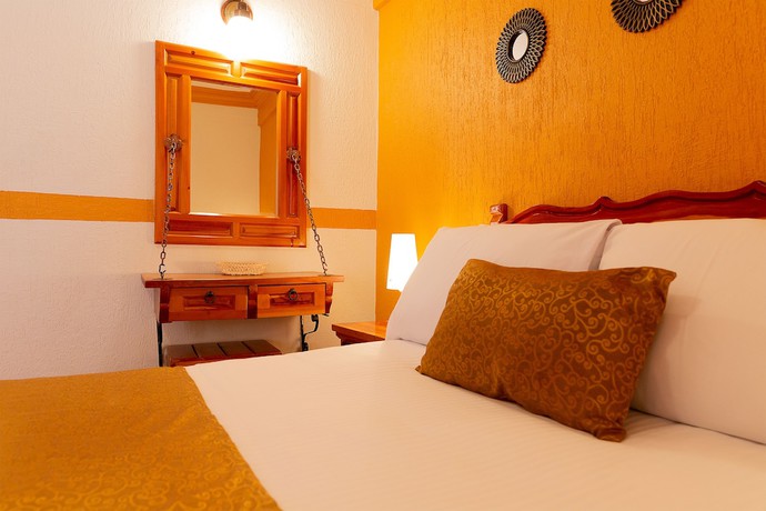 Imagen de la habitación del Hotel Casablanca Tula. Foto 16