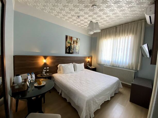 Imagen de la habitación del Hotel Casacurta. Foto 16