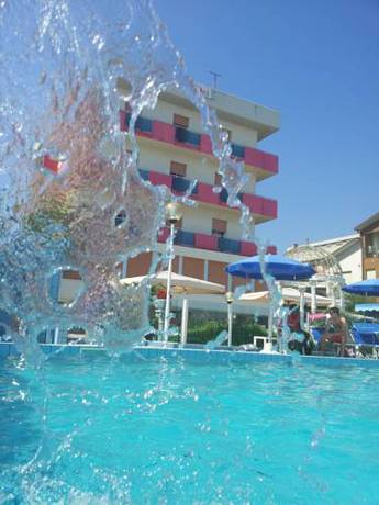 Imagen general del Hotel Casadei. Foto 1