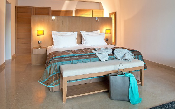 Imagen de la habitación del Hotel Casadelmar. Foto 8