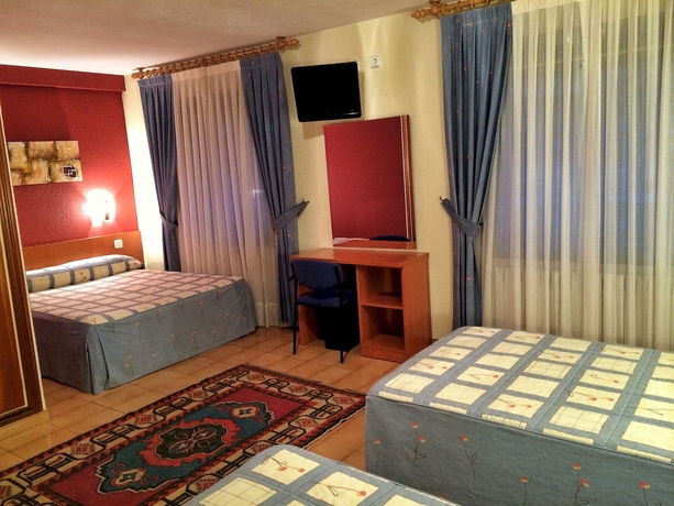 Imagen de la habitación del Hotel Casado. Foto 12