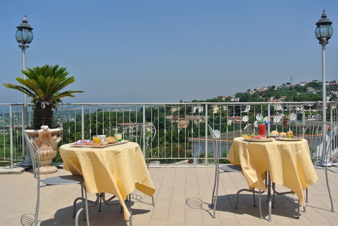 Imagen del bar/restaurante del Hotel Casafort. Foto 3