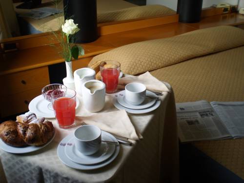 Imagen de la habitación del Hotel Casagrande. Foto 13