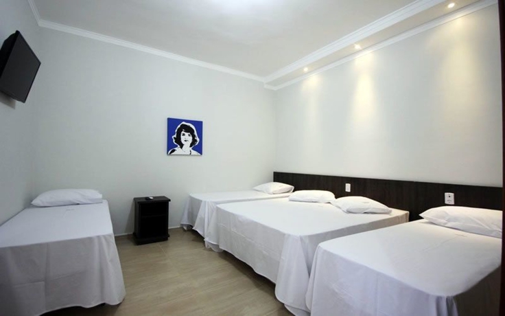 Imagen de la habitación del Hotel Casagrande, Ol&iacute;mpia. Foto 8