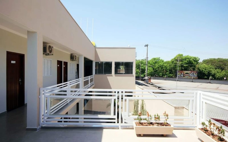 Imagen de los exteriores del Hotel Casagrande, Ol&iacute;mpia. Foto 15