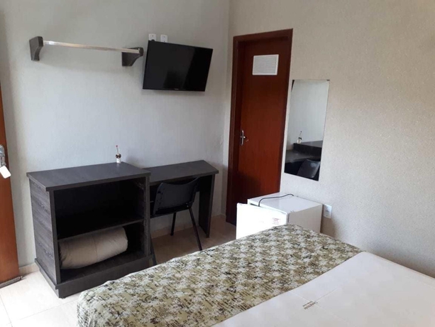 Imagen de la habitación del Hotel Casagrande, Ol&iacute;mpia. Foto 10