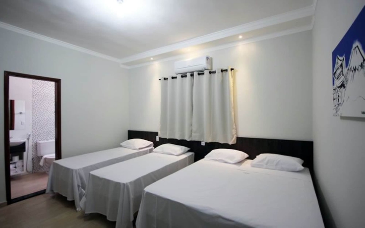 Imagen de la habitación del Hotel Casagrande, Ol&iacute;mpia. Foto 13
