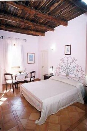 Imagen de la habitación del Hotel Casale 900. Foto 14
