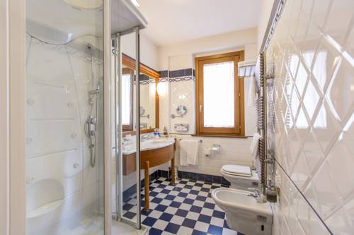 Imagen de la habitación del Hotel Casale. Foto 8