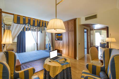 Imagen de la habitación del Hotel Casale. Foto 9