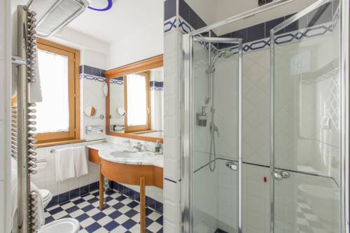 Imagen de la habitación del Hotel Casale. Foto 15