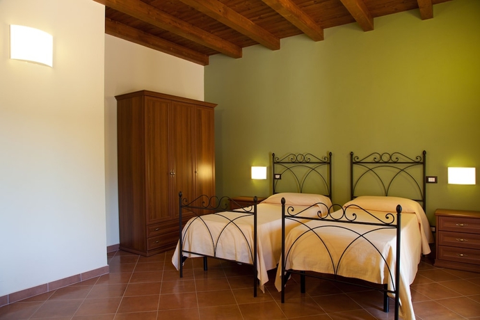 Imagen de la habitación del Hotel Casale Margherita. Foto 7