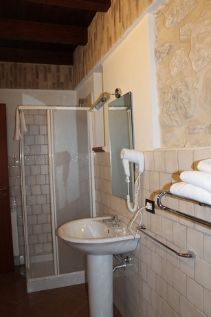 Imagen de la habitación del Hotel Casale Margherita. Foto 13
