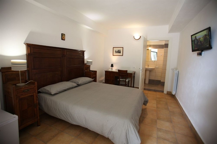 Imagen de la habitación del Hotel Casale Poggio Del Tiglio. Foto 6