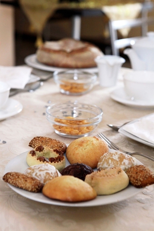 Imagen del bar/restaurante del Hotel Casale Romano Resort. Foto 5