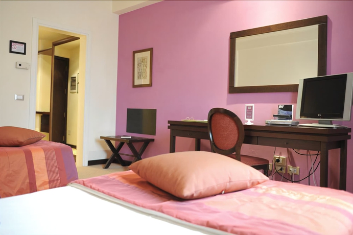 Imagen de la habitación del Hotel Casali, Cesena. Foto 3