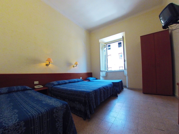 Imagen de la habitación del Hotel Casali, Termini. Foto 9