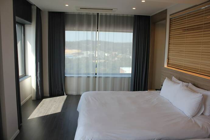 Imagen de la habitación del Hotel Casaloma. Foto 24