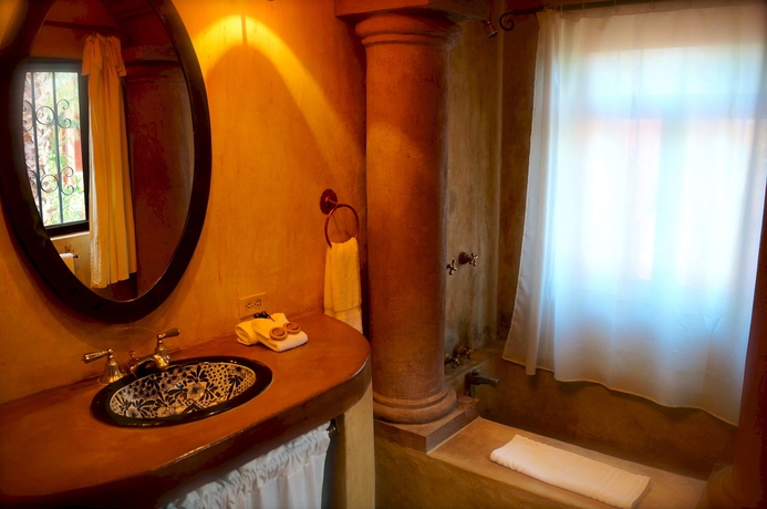 Imagen de la habitación del Hotel Casaluna Boutique. Foto 12